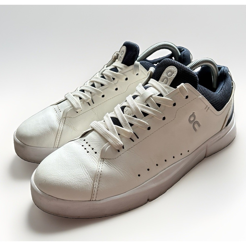 On the Roger Advantage White Midnight US Mens 8 Leather Sneakers Shoes
